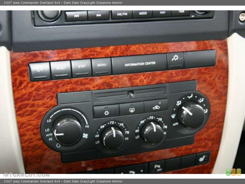 Dark Slate Gray/Light Graystone Interior Controls for the 2007 Jeep Commander Overland 4x4 #41845781