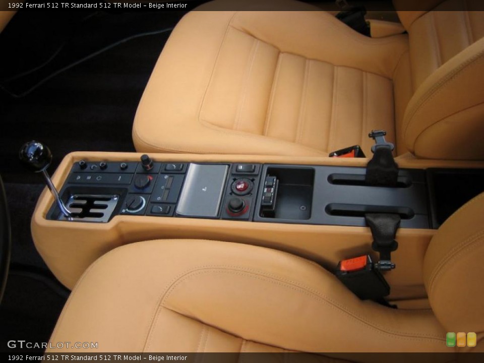 Beige Interior Photo for the 1992 Ferrari 512 TR  #41852550