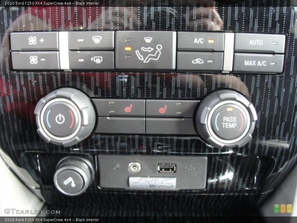 Black Interior Controls for the 2010 Ford F150 FX4 SuperCrew 4x4 #41855078