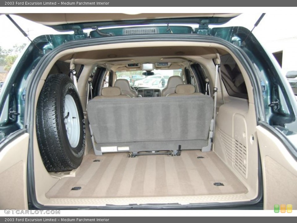Medium Parchment Interior Trunk for the 2003 Ford Excursion Limited #41868761
