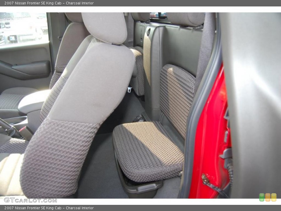 Charcoal Interior Photo for the 2007 Nissan Frontier SE King Cab #41869061