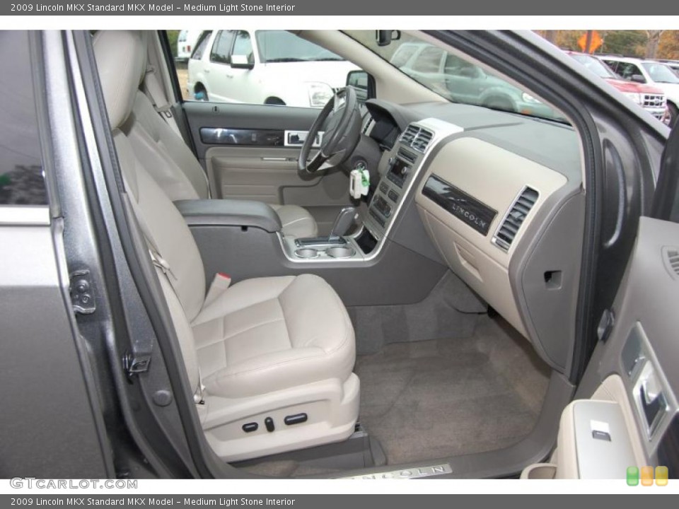 Medium Light Stone Interior Photo for the 2009 Lincoln MKX  #41869441
