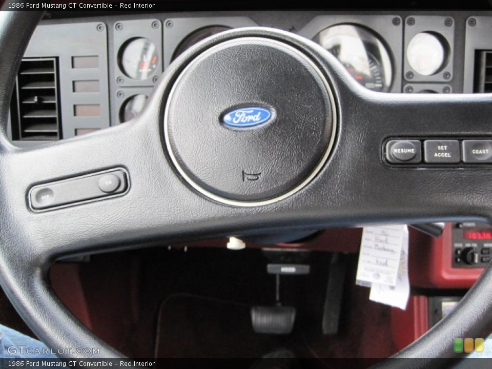 Red Interior Controls for the 1986 Ford Mustang GT Convertible #41872874