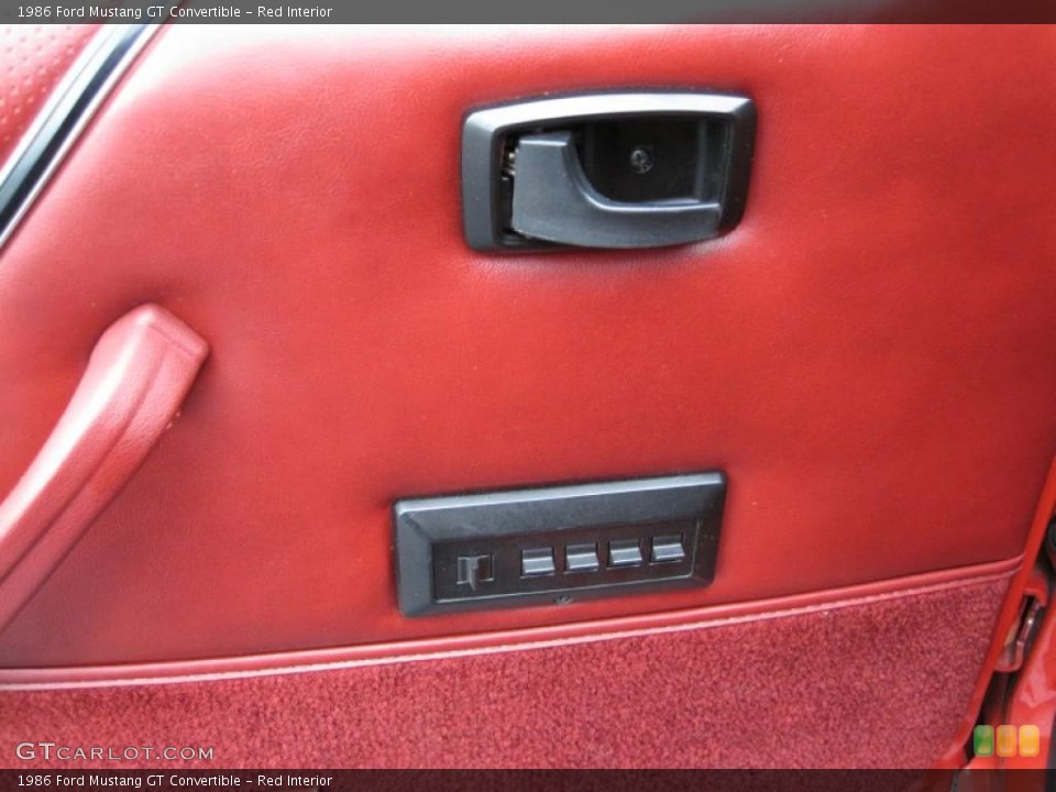 Red Interior Controls for the 1986 Ford Mustang GT Convertible #41873086