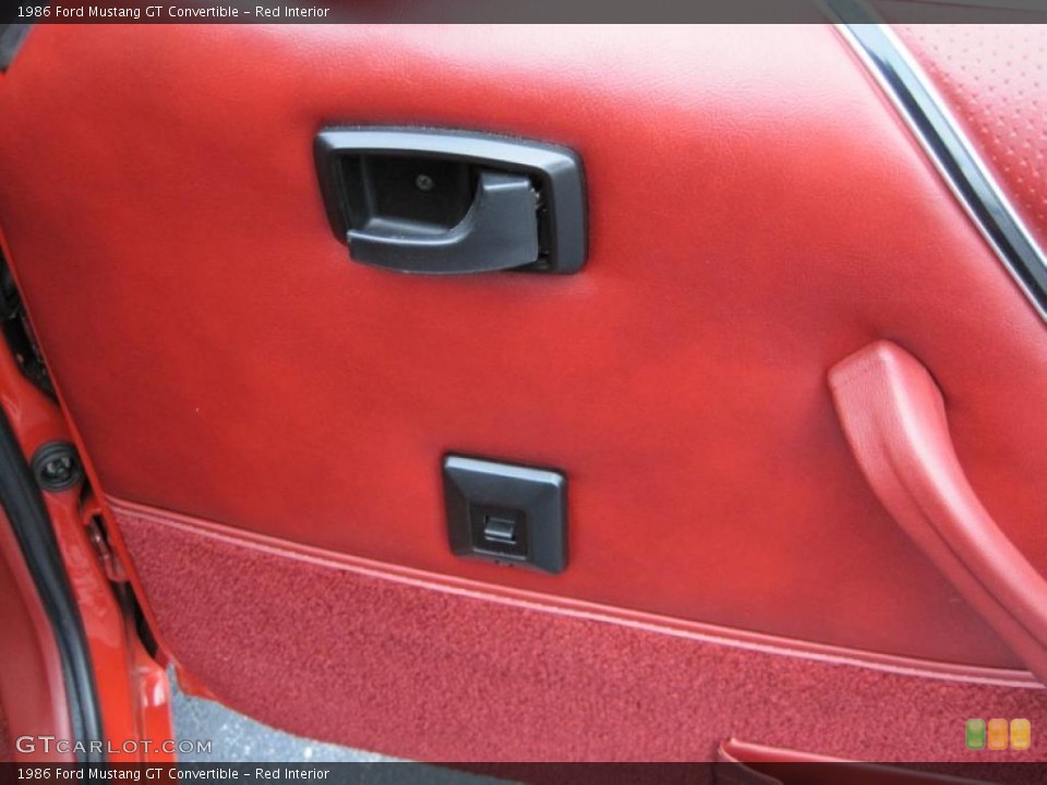 Red Interior Controls for the 1986 Ford Mustang GT Convertible #41873398