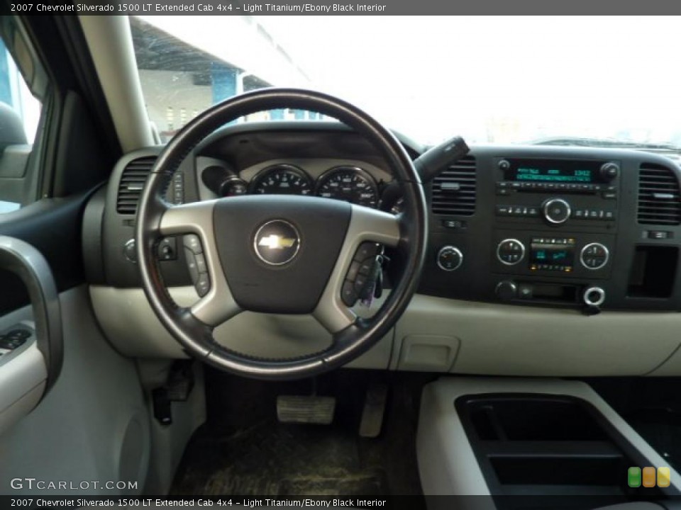 Light Titanium/Ebony Black Interior Dashboard for the 2007 Chevrolet Silverado 1500 LT Extended Cab 4x4 #41878490