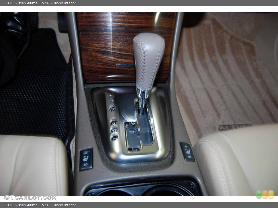 Blond Interior Transmission for the 2010 Nissan Altima 3.5 SR #41884147