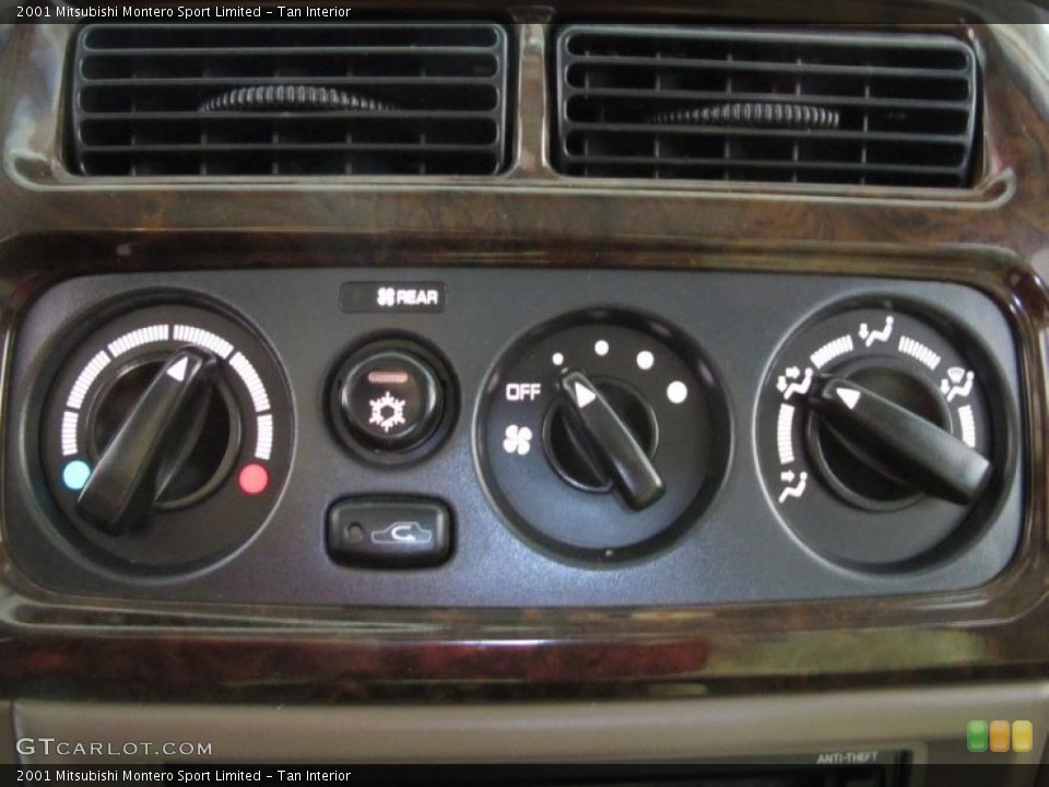 Tan Interior Controls for the 2001 Mitsubishi Montero Sport Limited #41885127