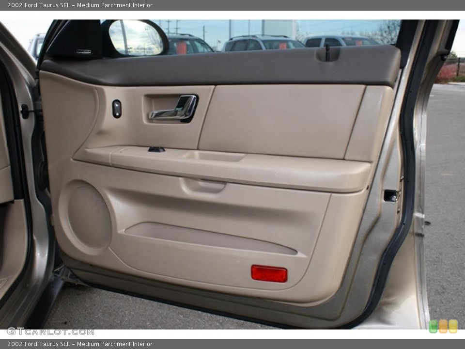 Medium Parchment Interior Door Panel for the 2002 Ford Taurus SEL #41887615