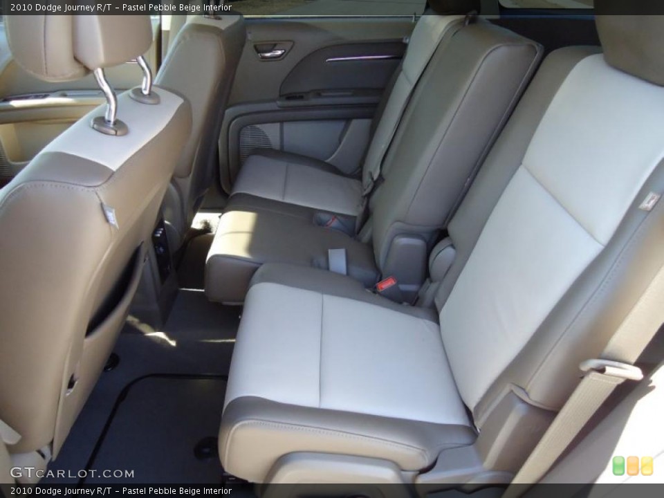 Pastel Pebble Beige Interior Photo for the 2010 Dodge Journey R/T #41888442
