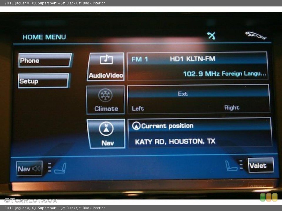 Jet Black/Jet Black Interior Controls for the 2011 Jaguar XJ XJL Supersport #41896912