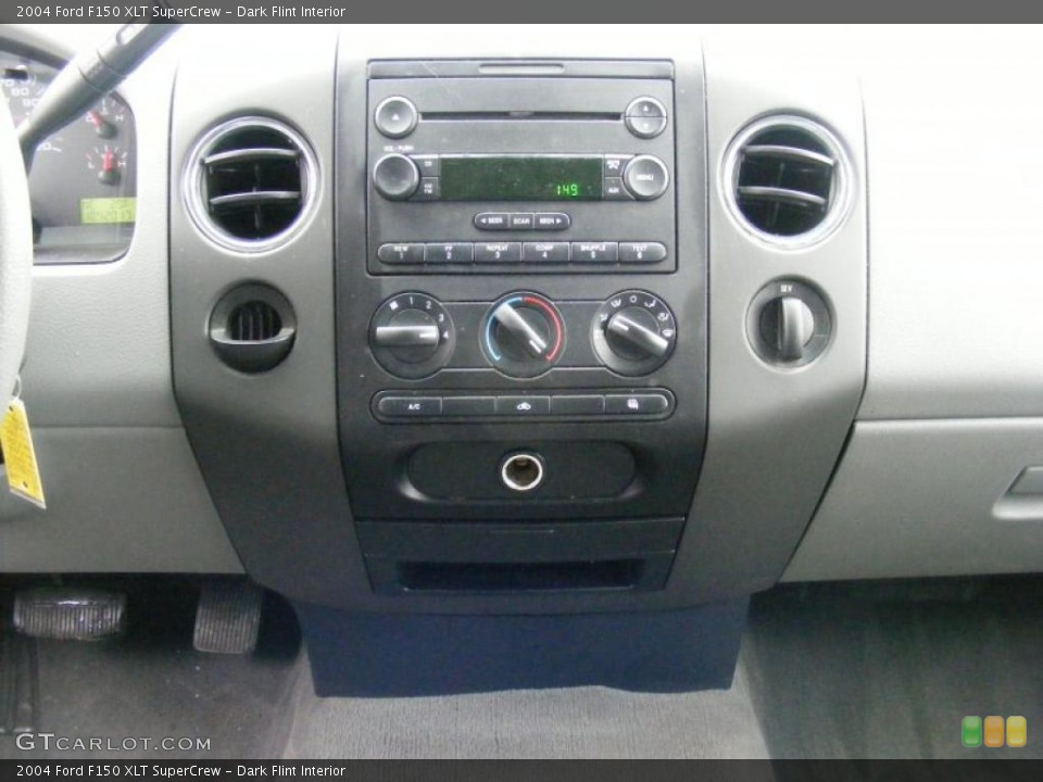 Dark Flint Interior Controls for the 2004 Ford F150 XLT SuperCrew #41902204