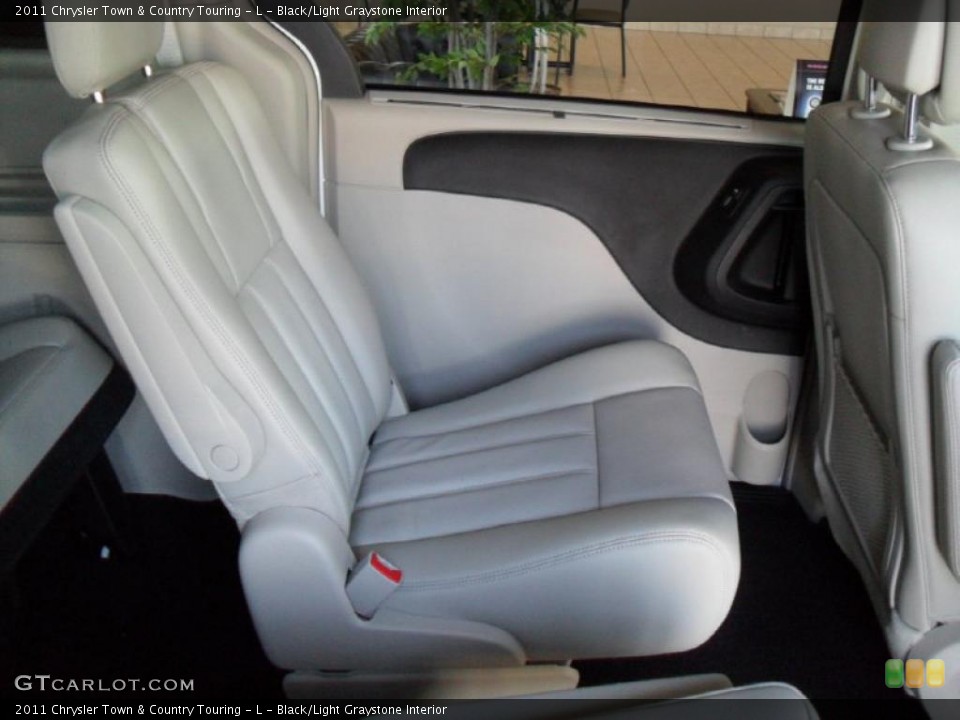 Black/Light Graystone Interior Photo for the 2011 Chrysler Town & Country Touring - L #41903544