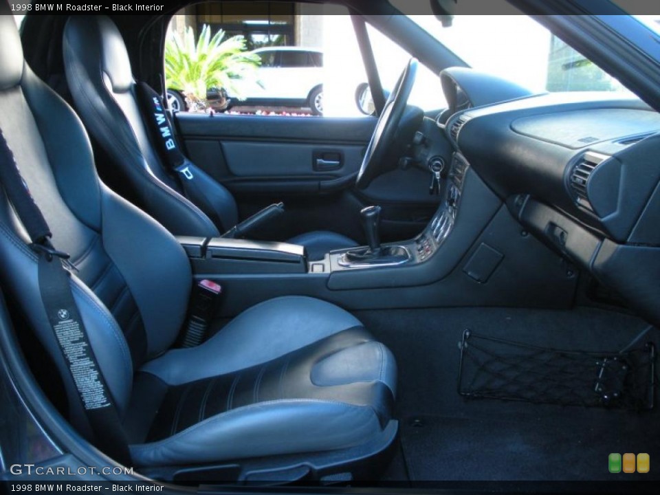 Black Interior Photo for the 1998 BMW M Roadster #41909669