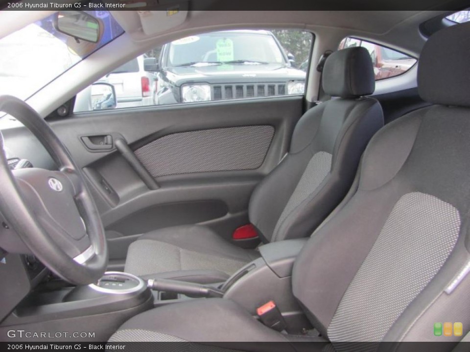 Black Interior Photo for the 2006 Hyundai Tiburon GS #41911801