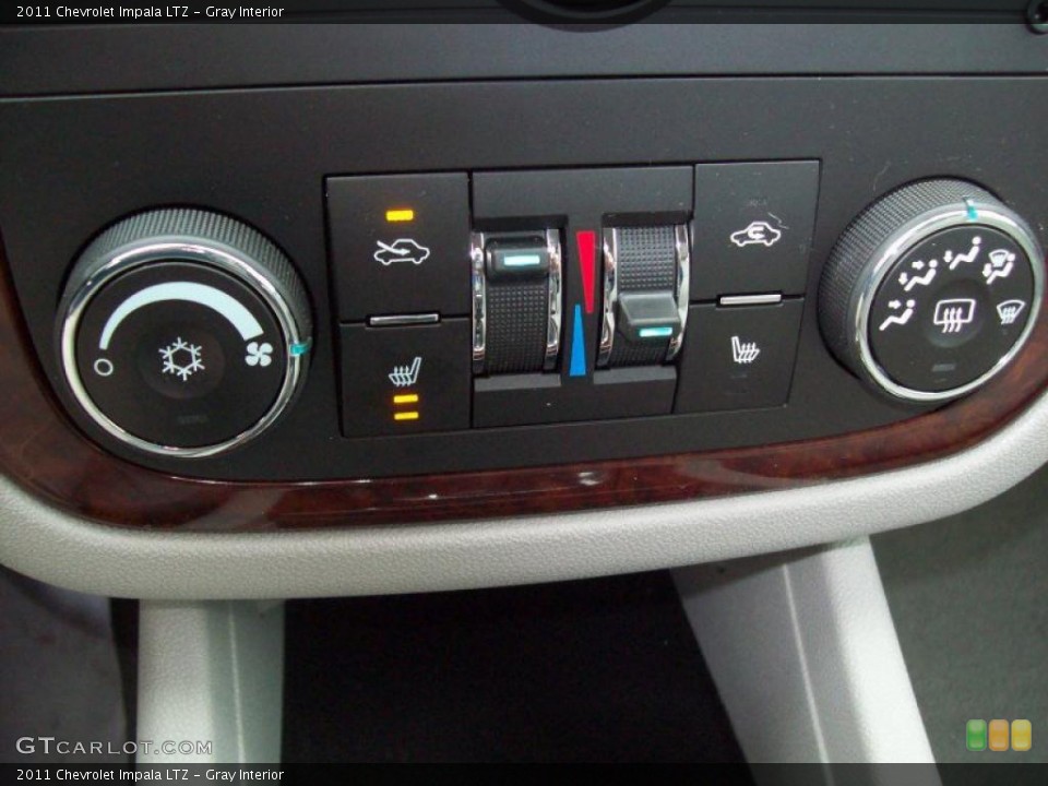 Gray Interior Controls for the 2011 Chevrolet Impala LTZ #41919162