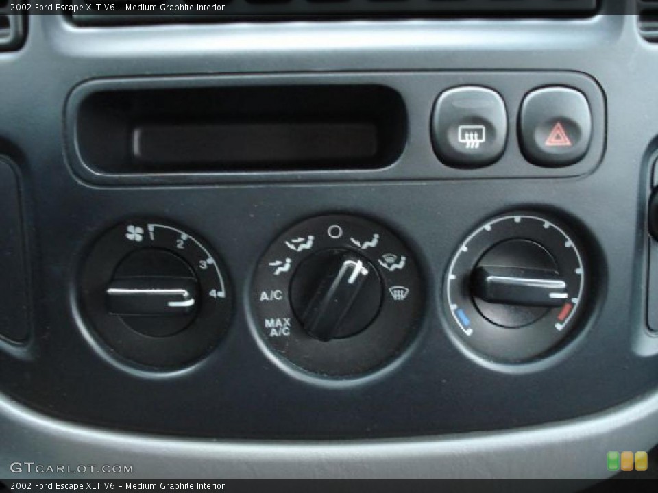 Medium Graphite Interior Controls for the 2002 Ford Escape XLT V6 #41927884