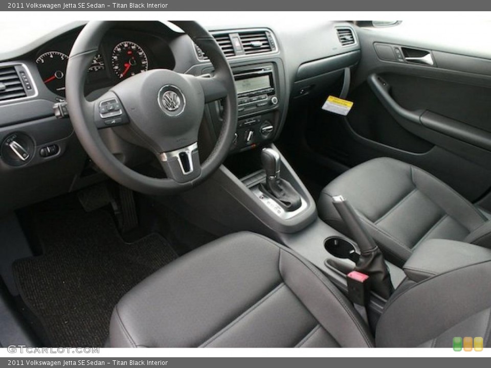 Titan Black Interior Prime Interior for the 2011 Volkswagen Jetta SE Sedan #41931520