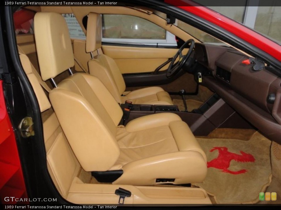 Tan Interior Photo for the 1989 Ferrari Testarossa  #41939258
