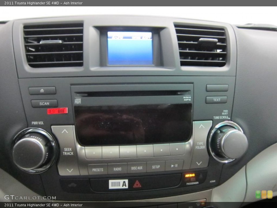 Ash Interior Controls for the 2011 Toyota Highlander SE 4WD #41939602