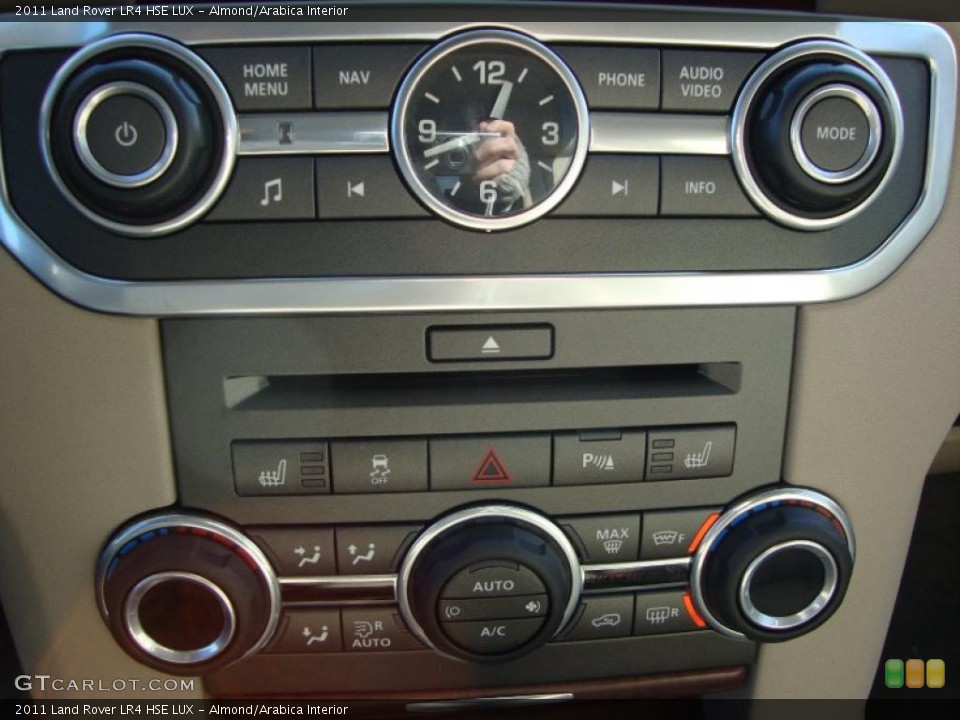 Almond/Arabica Interior Controls for the 2011 Land Rover LR4 HSE LUX #41940826