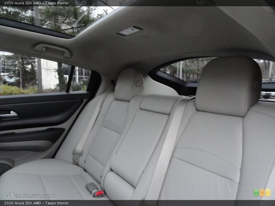 Taupe Interior Photo for the 2010 Acura ZDX AWD #41945950