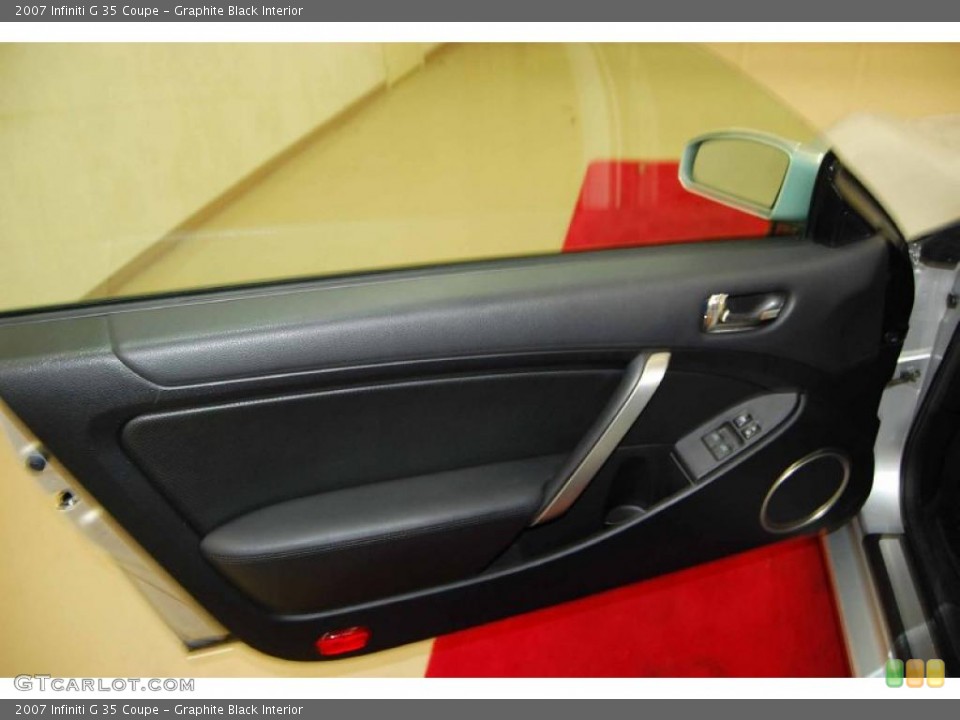 Graphite Black Interior Door Panel for the 2007 Infiniti G 35 Coupe #41950160