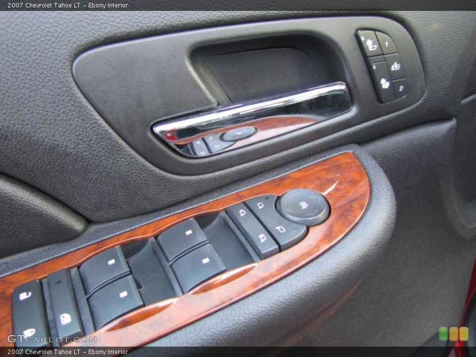 Ebony Interior Controls for the 2007 Chevrolet Tahoe LT #41999008