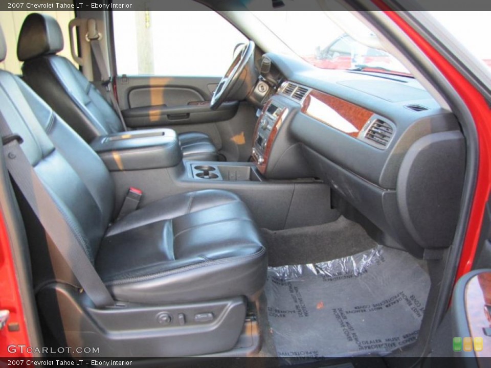 Ebony Interior Photo for the 2007 Chevrolet Tahoe LT #41999049