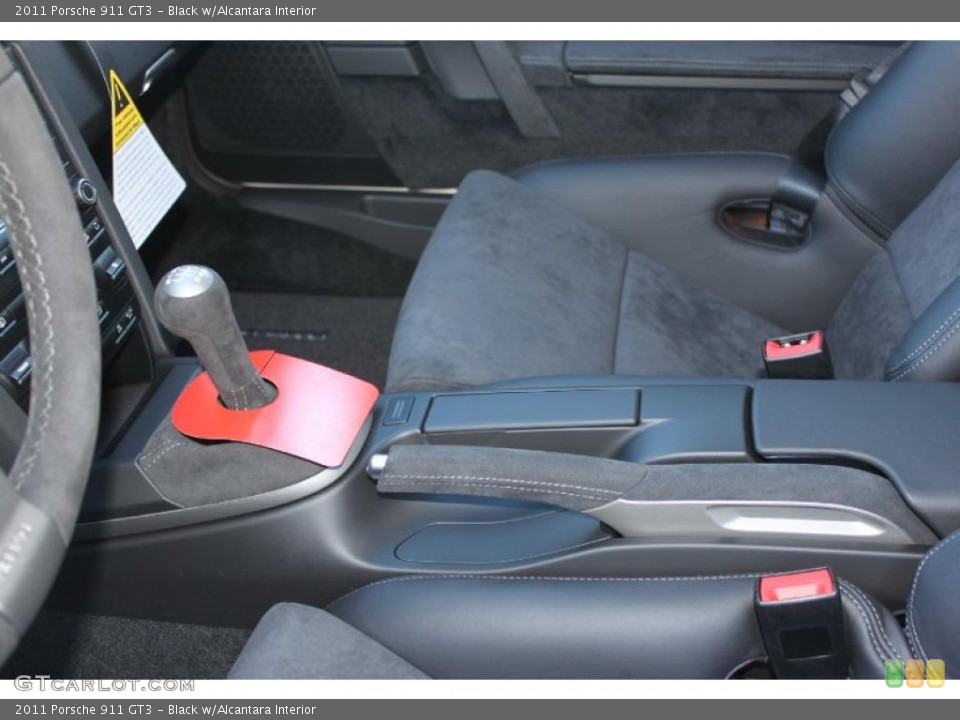 Black w/Alcantara Interior Photo for the 2011 Porsche 911 GT3 #42007041