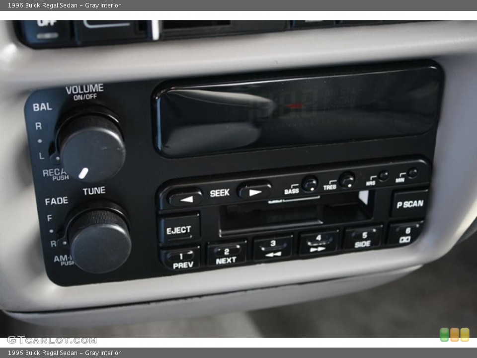 Gray Interior Controls for the 1996 Buick Regal Sedan #42007496