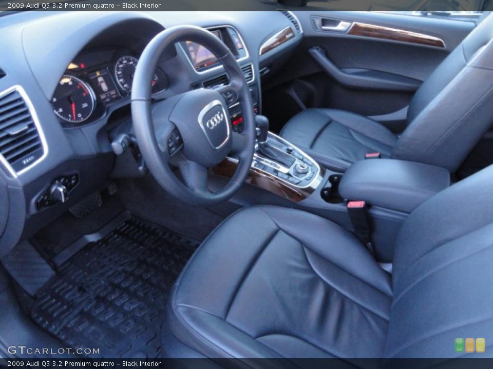 Black Interior Prime Interior for the 2009 Audi Q5 3.2 Premium quattro #42023662