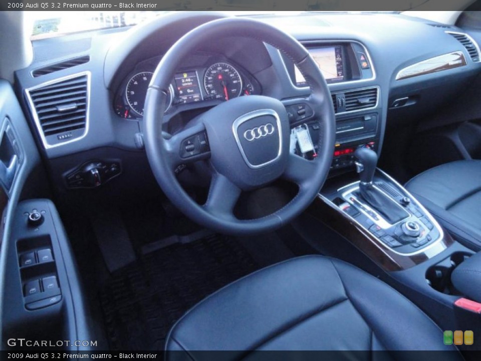 Black Interior Prime Interior for the 2009 Audi Q5 3.2 Premium quattro #42023682