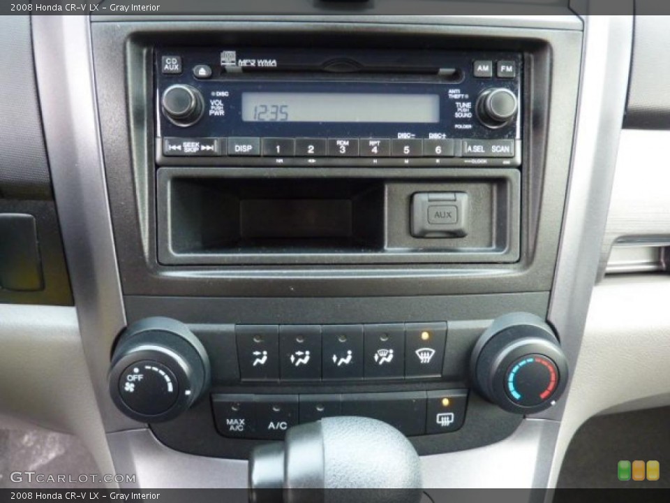 Gray Interior Controls for the 2008 Honda CR-V LX #42070659