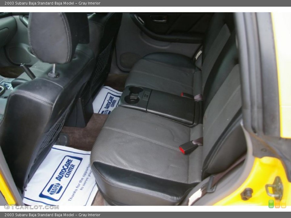 Gray Interior Photo for the 2003 Subaru Baja  #42073867