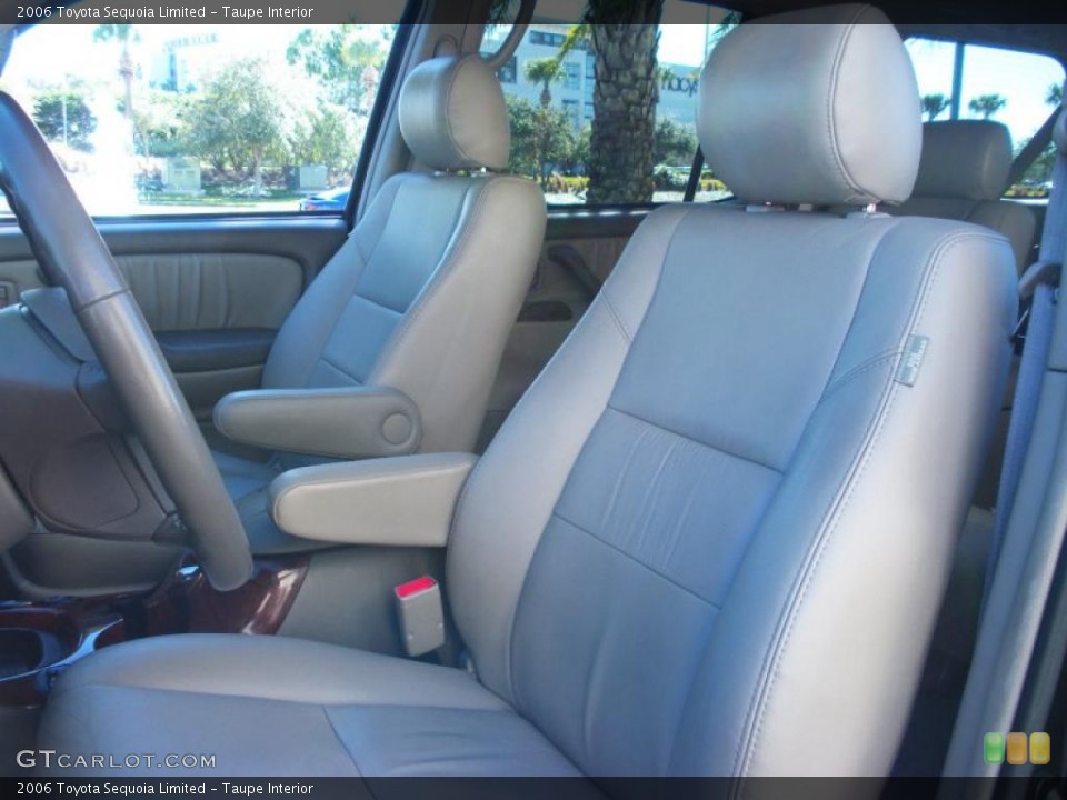 Taupe Interior Photo for the 2006 Toyota Sequoia Limited #42079107