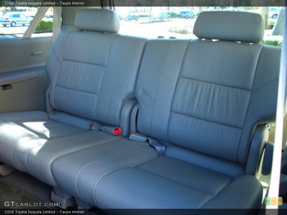 Taupe Interior Photo for the 2006 Toyota Sequoia Limited #42079151