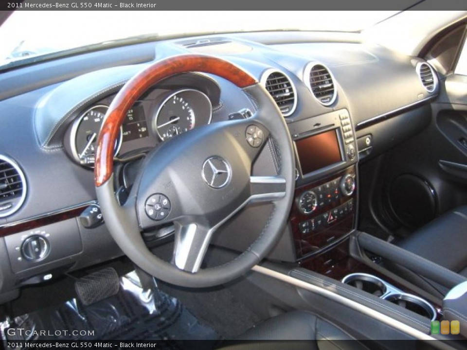 Black Interior Prime Interior for the 2011 Mercedes-Benz GL 550 4Matic #42086043