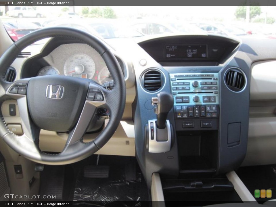 Beige Interior Dashboard for the 2011 Honda Pilot EX-L #42087779
