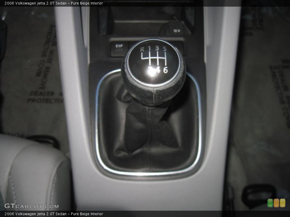 Pure Beige Interior Transmission for the 2006 Volkswagen Jetta 2.0T Sedan #42088595