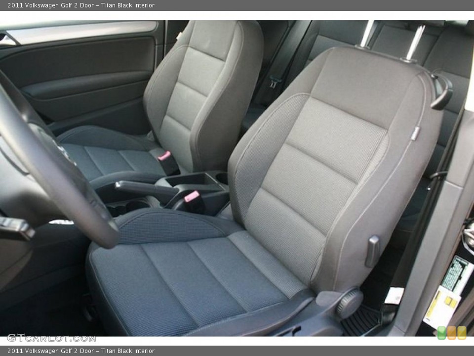 Titan Black Interior Photo for the 2011 Volkswagen Golf 2 Door #42089315