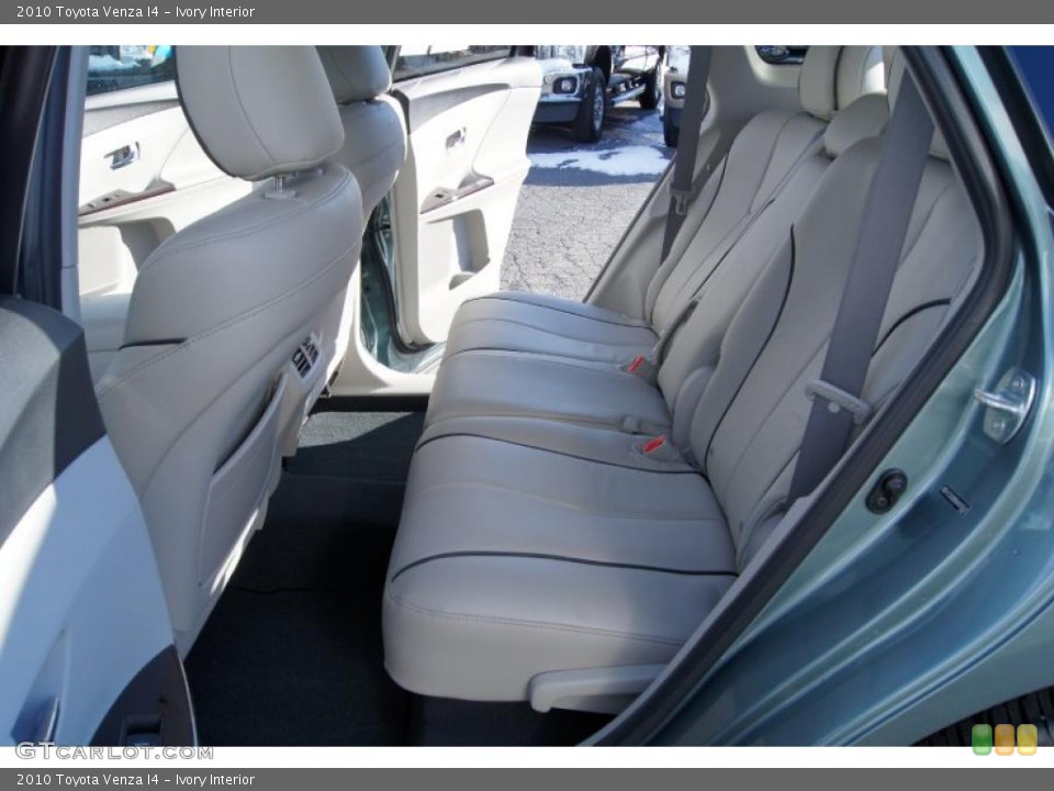 Ivory Interior Photo for the 2010 Toyota Venza I4 #42097380