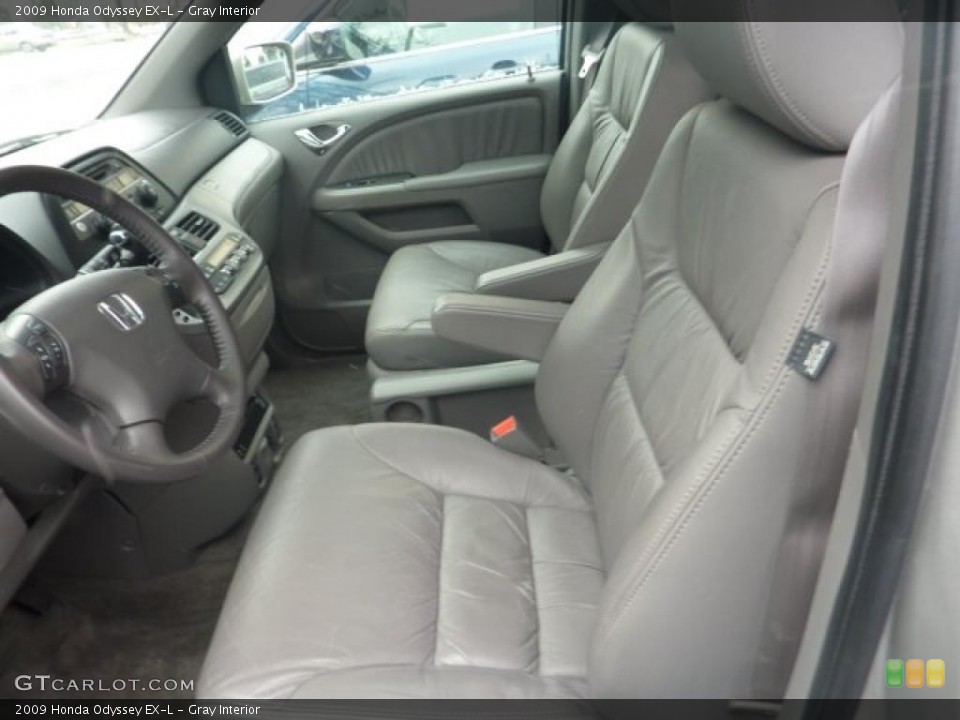 Gray Interior Photo for the 2009 Honda Odyssey EX-L #42102013