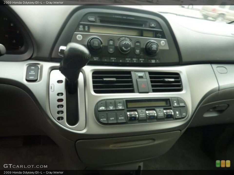Gray Interior Controls for the 2009 Honda Odyssey EX-L #42102045