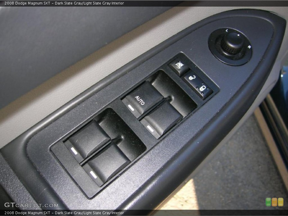Dark Slate Gray/Light Slate Gray Interior Controls for the 2008 Dodge Magnum SXT #42106353