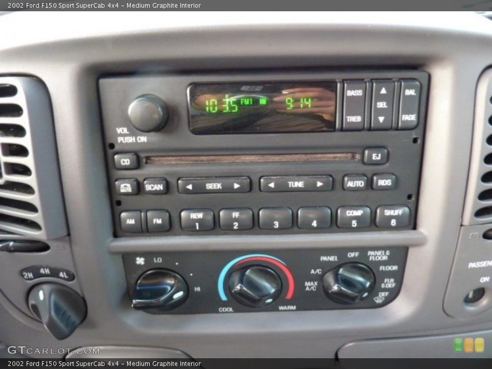 Medium Graphite Interior Controls for the 2002 Ford F150 Sport SuperCab 4x4 #42115975