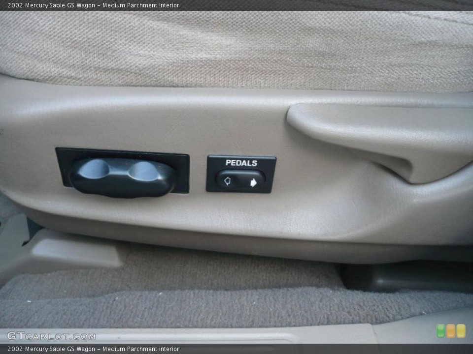 Medium Parchment Interior Controls for the 2002 Mercury Sable GS Wagon #42116529