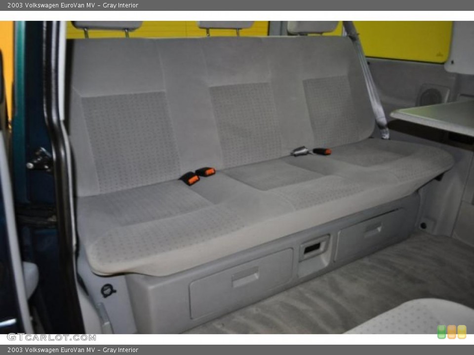 Gray Interior Photo for the 2003 Volkswagen EuroVan MV #42130667