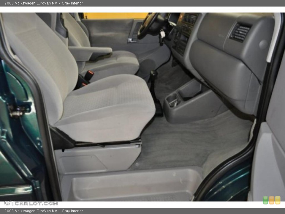 Gray Interior Photo for the 2003 Volkswagen EuroVan MV #42130679