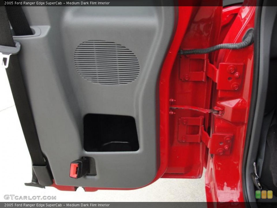 Medium Dark Flint Interior Door Panel for the 2005 Ford Ranger Edge SuperCab #42131091